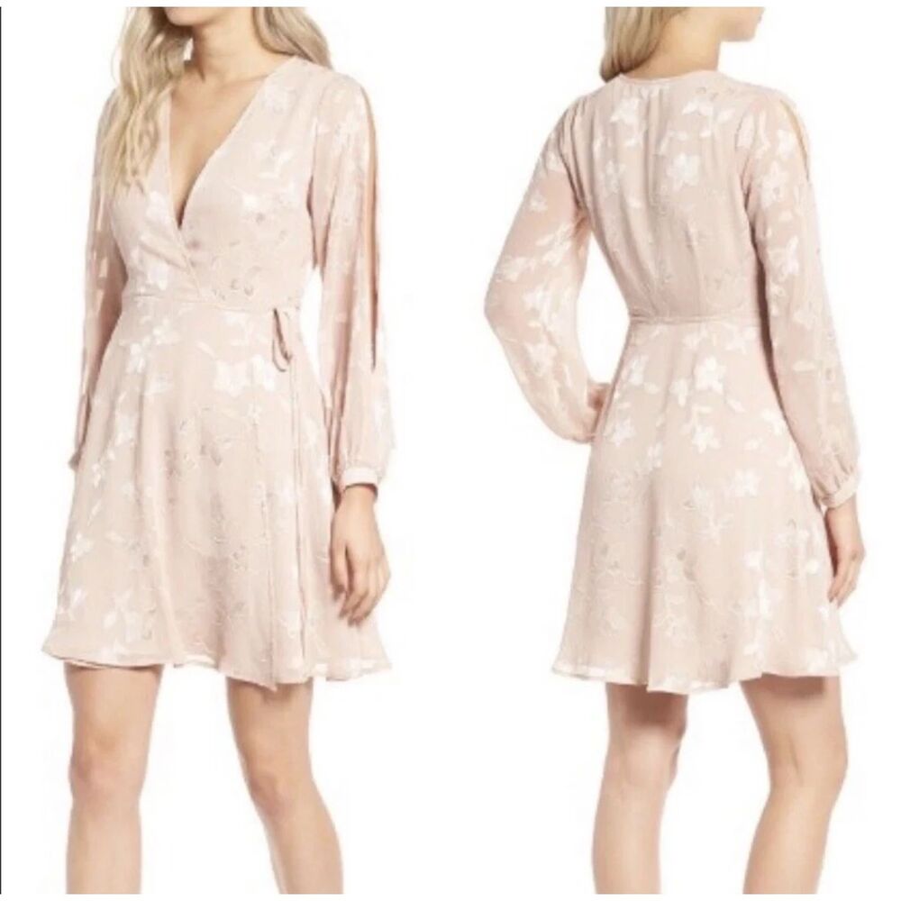 ASTR The Label Blush Dusty Pink Long Open Sleeve Floral Wrap Dress Size XS